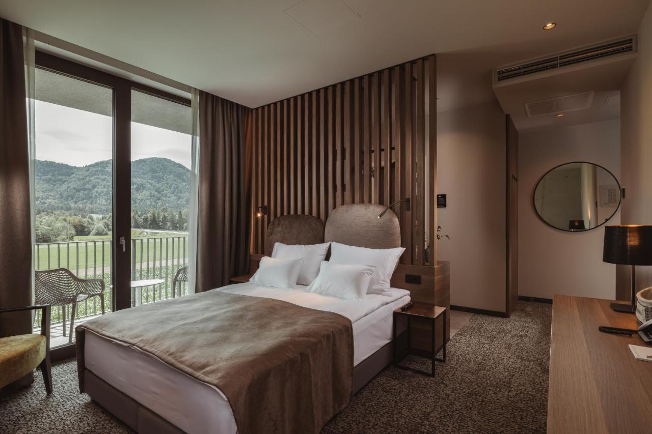 Hotel Grof Vransko Eksteriør billede