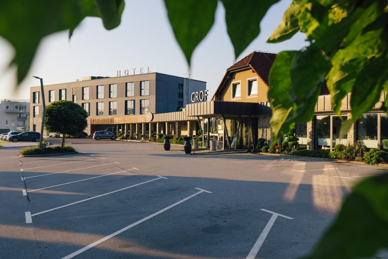 Hotel Grof Vransko Eksteriør billede